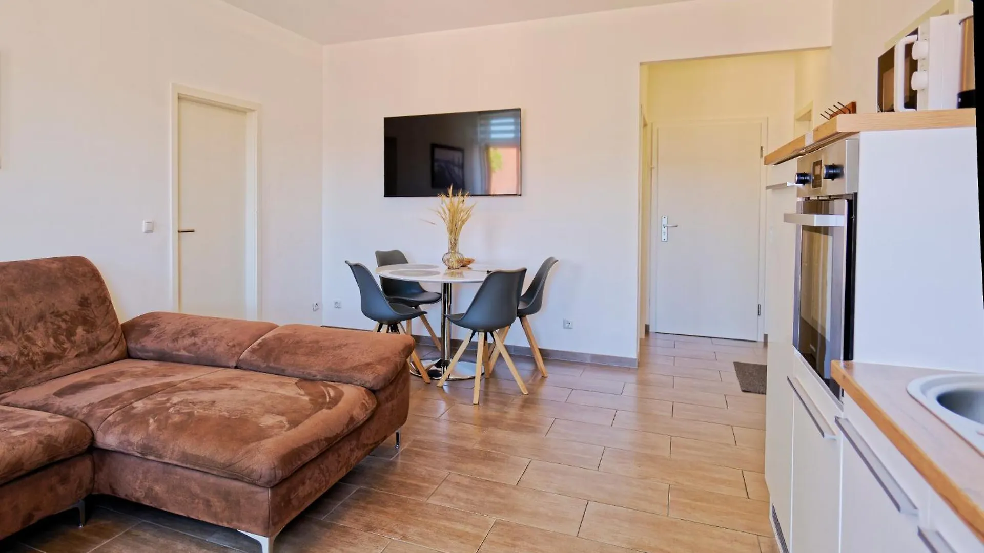 Modern Family Apartment In Bamberg
